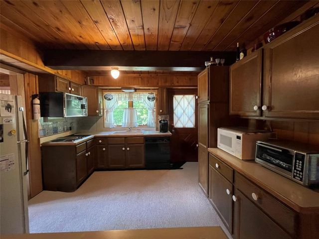 9153 W Clements Road, Hayward, WI 54843