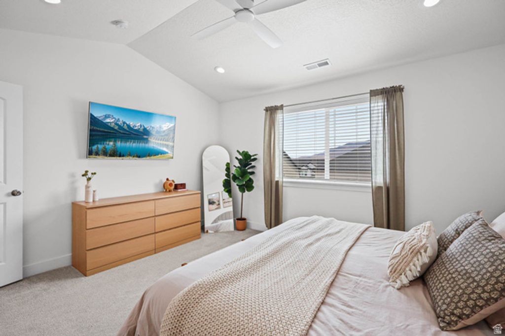 Image 14 of property listing at 1283 W CAINE DR, Saratoga Springs, UT 84045