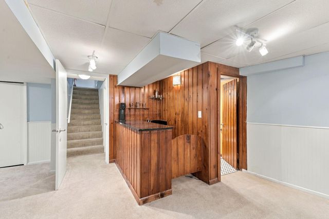 1852 Holton Street, Falcon Heights, MN 55113