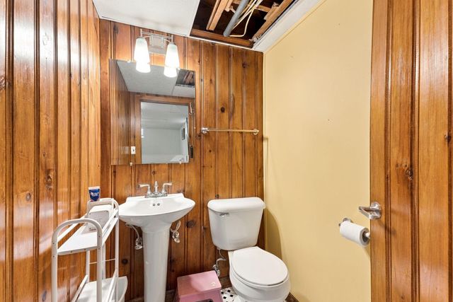 1852 Holton Street, Falcon Heights, MN 55113