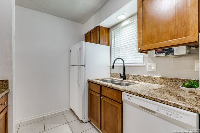 13018 Heimer Rd Apt 610, San Antonio, TX 78216