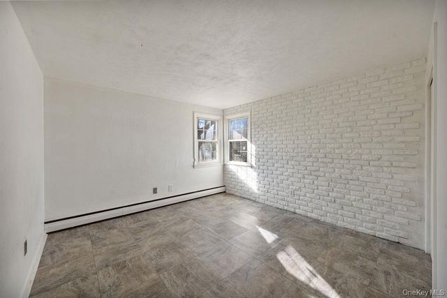 6 Cobble Place, Blauvelt, NY 10913