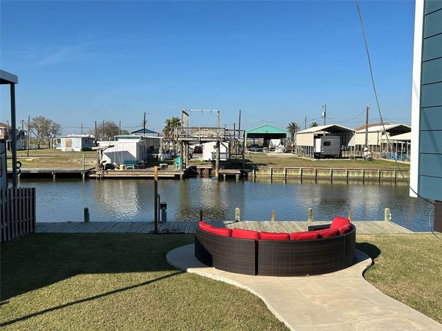 151 Neptune, Bay City, TX 77414