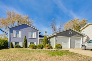 121 S Lancaster Drive, Bolingbrook, IL 60440