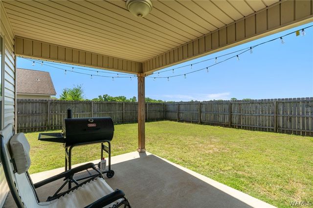 16403 Cherokee Bend Pkwy, Moundville, AL 35474