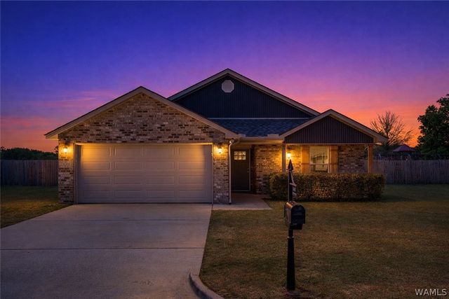 16403 Cherokee Bend Pkwy, Moundville, AL 35474