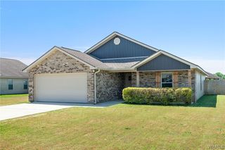 16403 Cherokee Bend Pkwy, Moundville, AL 35474