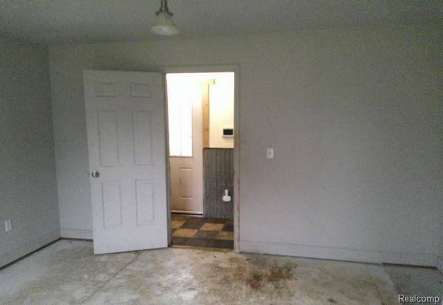6160 Taylor Drive, Flint, MI 48507