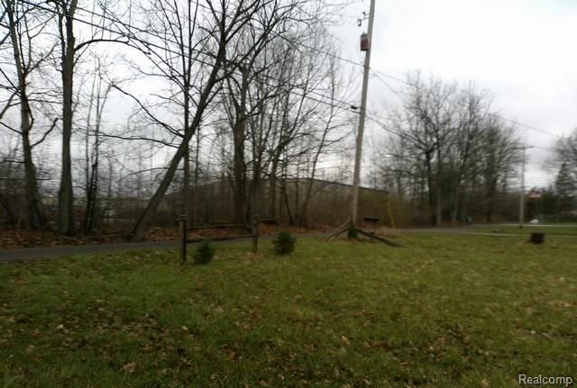 6160 Taylor Drive, Flint, MI 48507