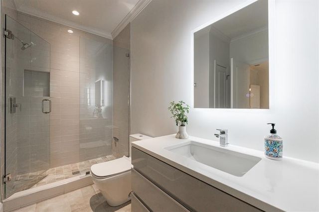 3117 W Roxboro NE Road, Atlanta, GA 30324