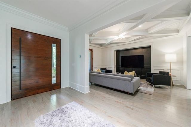 3117 W Roxboro NE Road, Atlanta, GA 30324