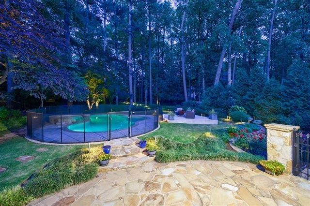 3117 W Roxboro NE Road, Atlanta, GA 30324