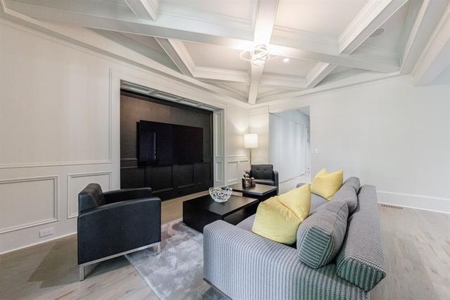 3117 W Roxboro NE Road, Atlanta, GA 30324