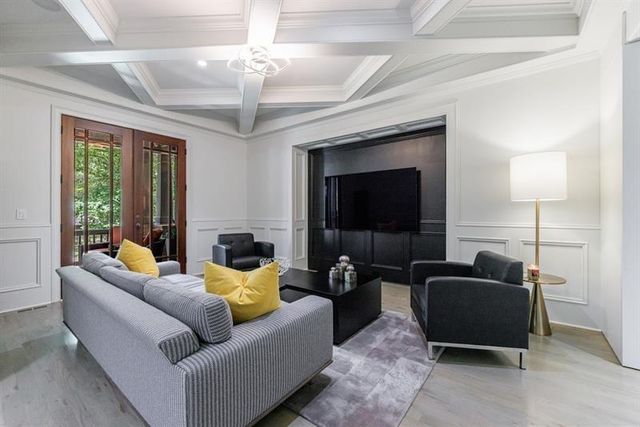 3117 W Roxboro NE Road, Atlanta, GA 30324