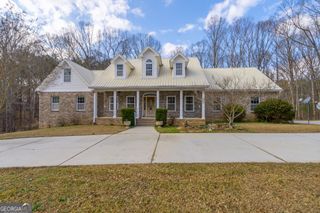 550 Oak Ridge Drive, Oxford, GA 30054
