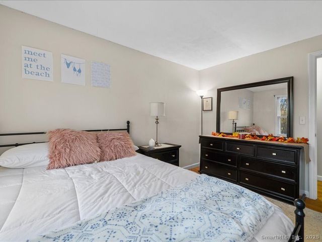 73 Airline Road, Clinton, CT 06413