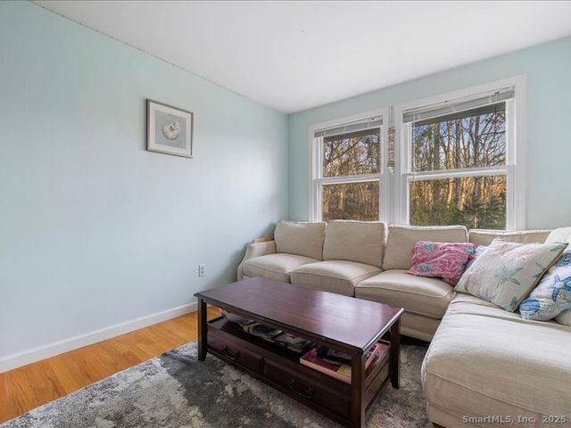 73 Airline Road, Clinton, CT 06413