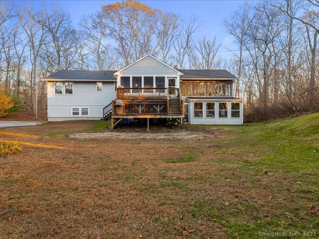 73 Airline Road, Clinton, CT 06413