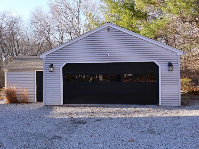 73 Airline Road, Clinton, CT 06413
