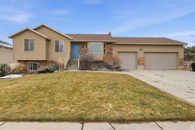 496 S 3RD, Preston, ID 83263