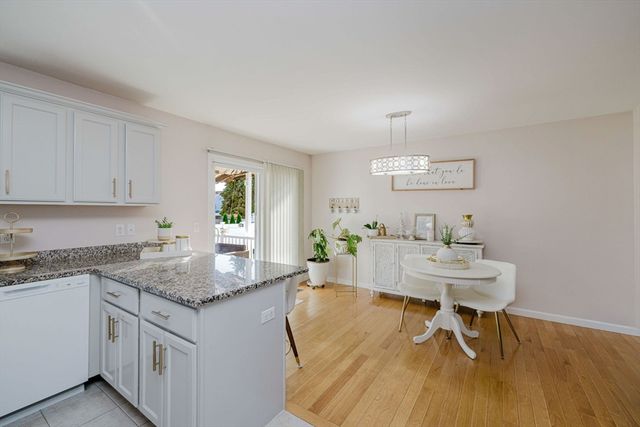 20 Reeves St, Fall River, MA 02721