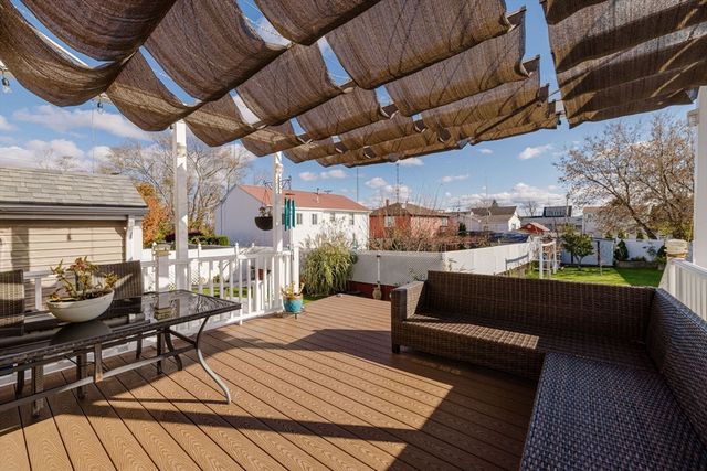 20 Reeves St, Fall River, MA 02721