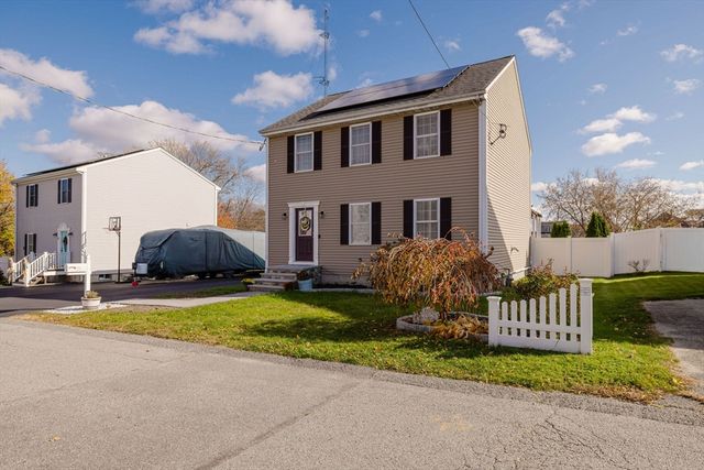 20 Reeves St, Fall River, MA 02721