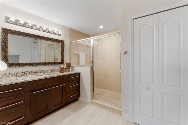 11041 Gulf Reflections DR # 306, Fort Myers, FL 33908