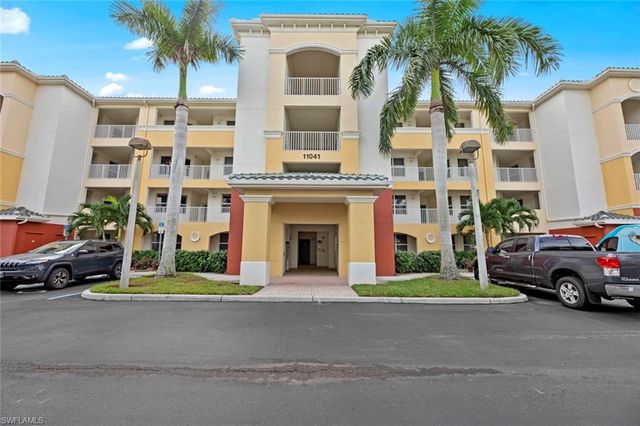 11041 Gulf Reflections DR # 306, Fort Myers, FL 33908