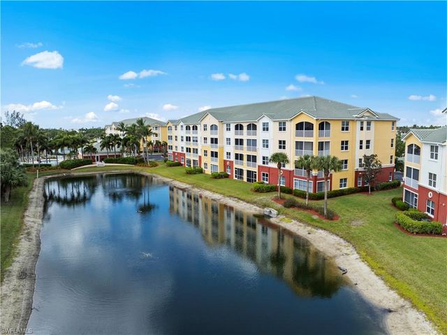 11041 Gulf Reflections DR # 306, Fort Myers, FL 33908