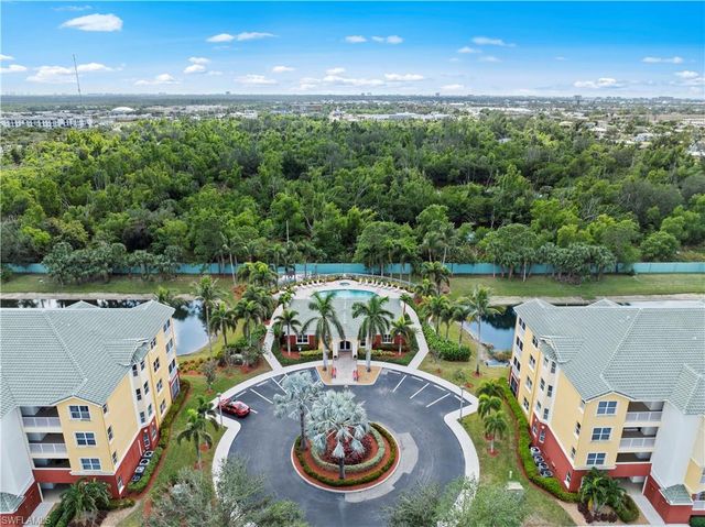11041 Gulf Reflections DR # 306, Fort Myers, FL 33908