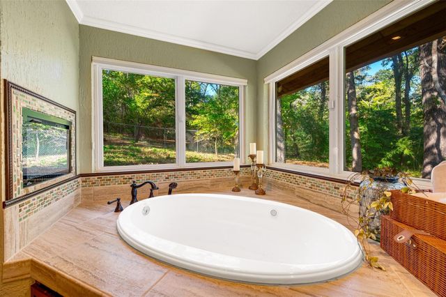 2223 N Link Street, Palestine, TX 75803