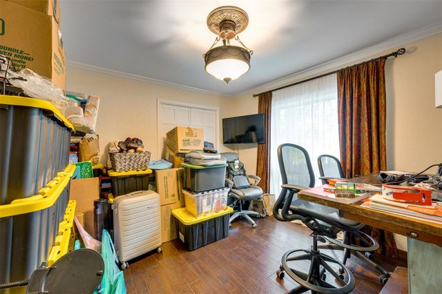 2223 N Link Street, Palestine, TX 75803