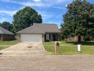 136 Pinnacle Drive, Youngsville, LA 70592