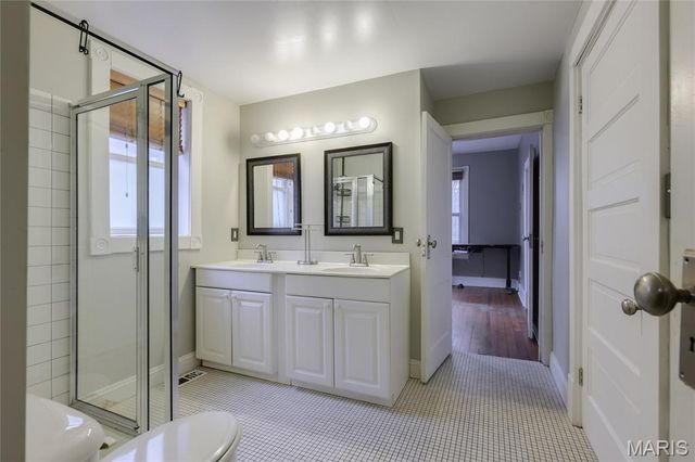 6808 Corbitt Avenue, University City, MO 63130