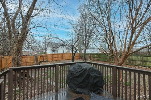 6808 Corbitt Avenue, University City, MO 63130