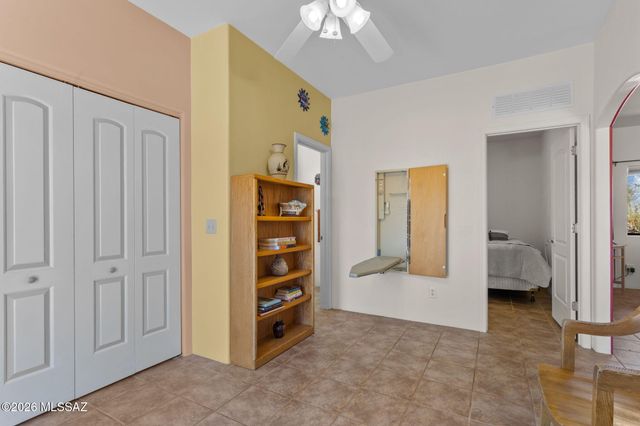 13191 N Red Hill Road, Marana, AZ 85653