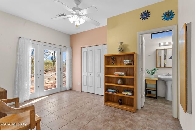 13191 N Red Hill Road, Marana, AZ 85653