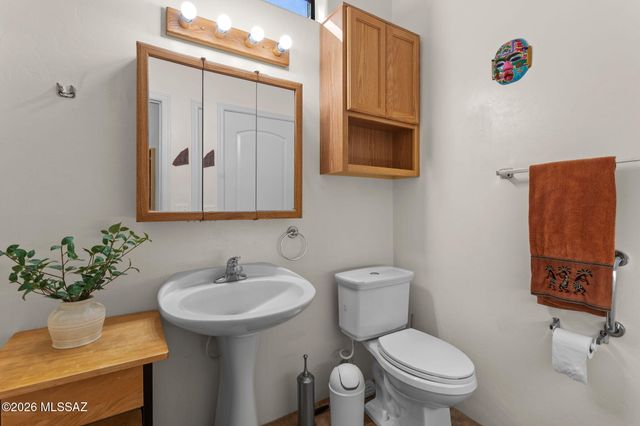 13191 N Red Hill Road, Marana, AZ 85653