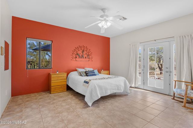 13191 N Red Hill Road, Marana, AZ 85653