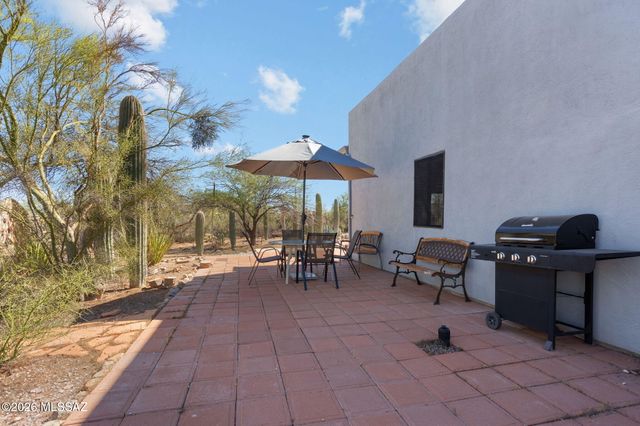 13191 N Red Hill Road, Marana, AZ 85653