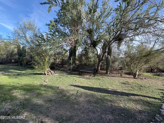 13191 N Red Hill Road, Marana, AZ 85653