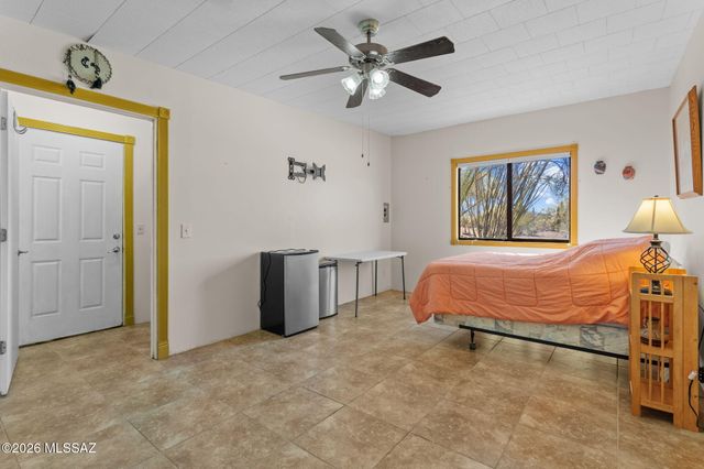 13191 N Red Hill Road, Marana, AZ 85653