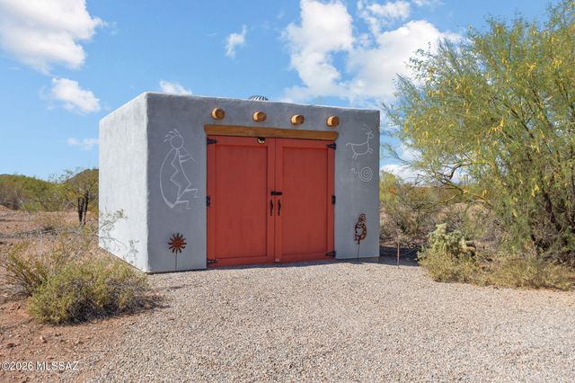 13191 N Red Hill Road, Marana, AZ 85653