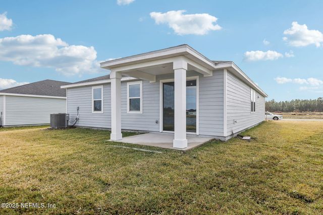 3295 LAGO VISTA Drive, Green Cove Springs, FL 32043