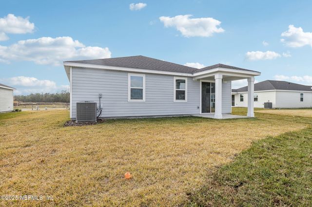 3295 LAGO VISTA Drive, Green Cove Springs, FL 32043