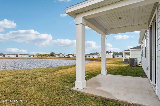 3295 LAGO VISTA Drive, Green Cove Springs, FL 32043