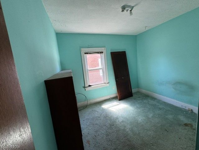 19205 Arrowhead Avenue, Cleveland, OH 44119
