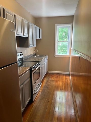 346 Carrington Avenue, Woonsocket, RI 02895