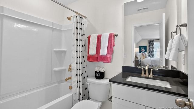 1021 Martin Farms Boulevard, Aberdeen, NC 28315